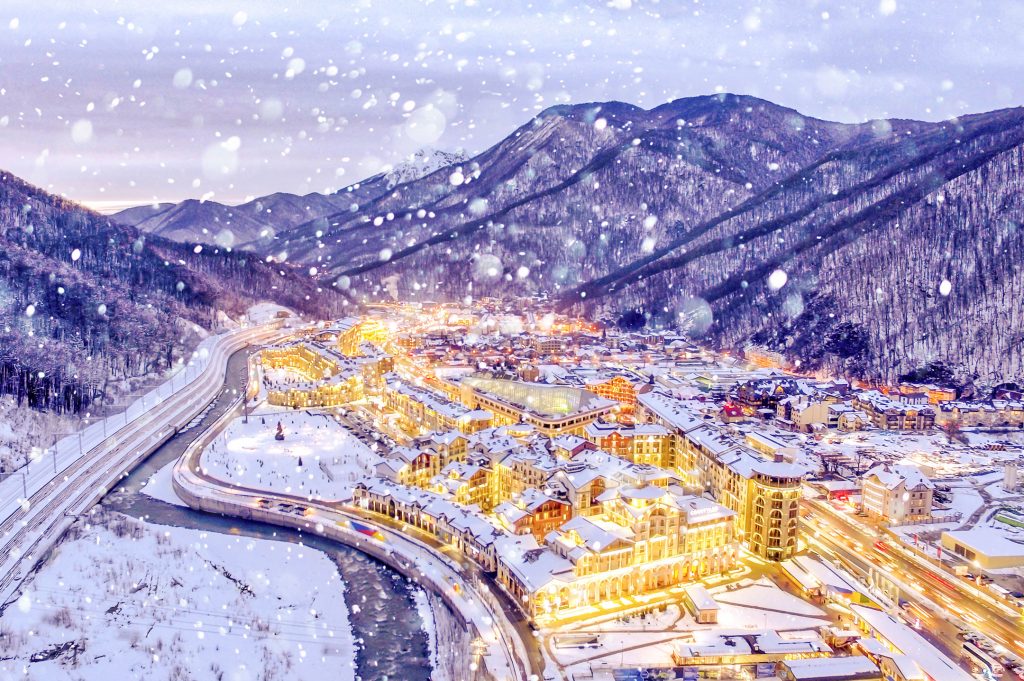 Новый год 2025 в горах в Сочи