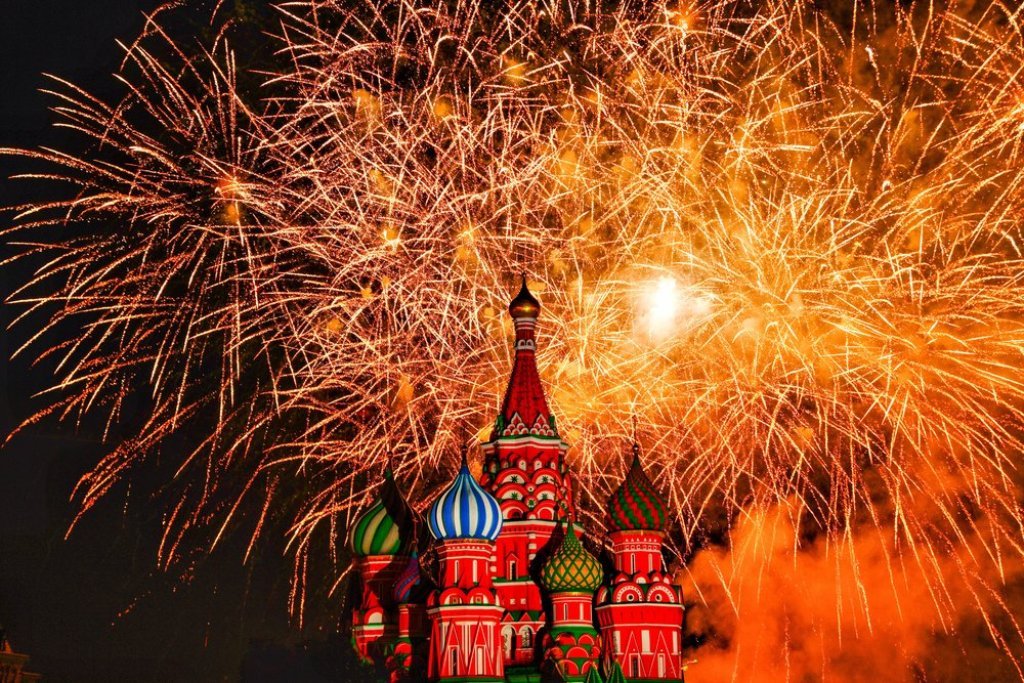 Когда украсят Москву к Новому году 2025